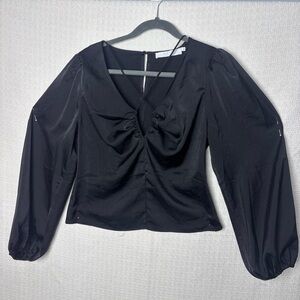 Astr‎ Black Ruched Puff Sleeve Blouse